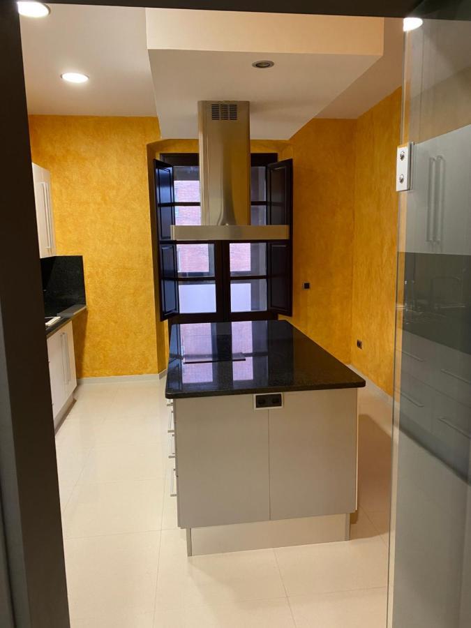 Ca N'arago, Edificio Modernista Del Arquitecto Rafael Maso Homestay